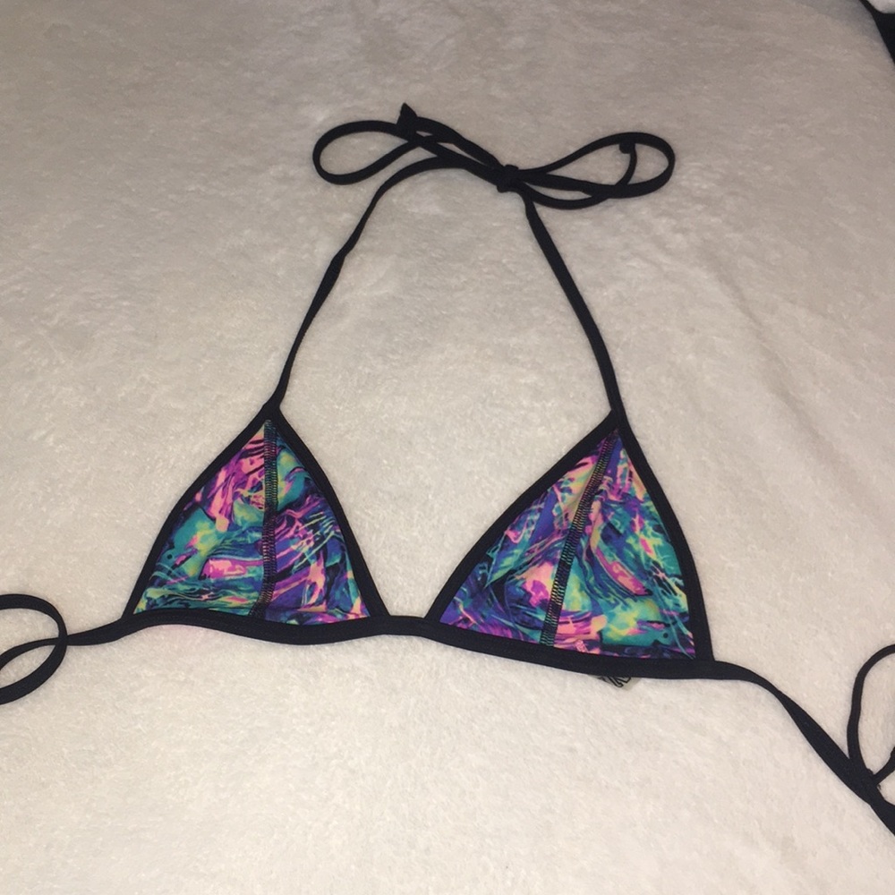 Victoria Secret/Pink bikini top